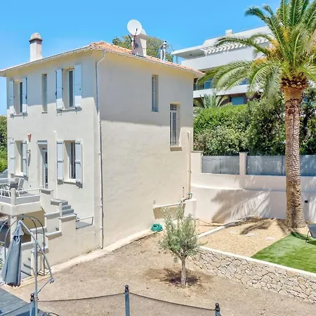 Maison Sara Les Pins Holiday home