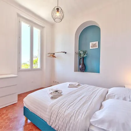 Maison Sara Les Pins *