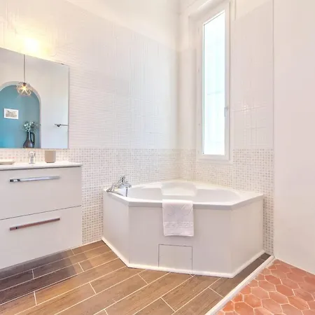 Maison Sara Les Pins Holiday home