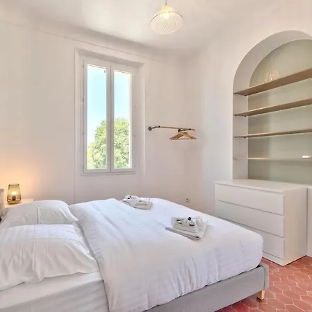 Holiday home Maison Sara Les Pins Juan-les-Pins