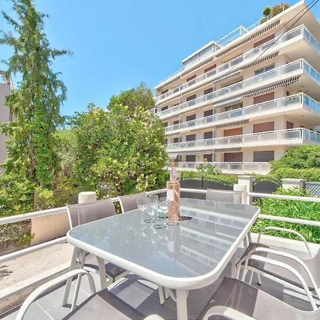 Holiday home Maison Sara Les Pins